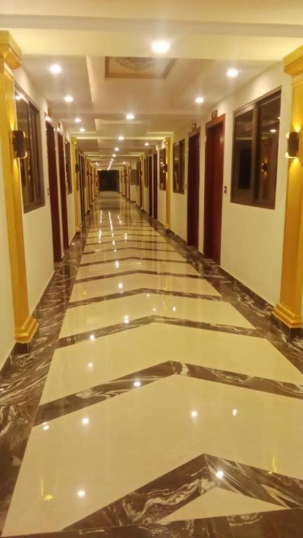 Royal Galaxy Hotel & Residence - Near Islamabad International Airport & Motorway Dış mekan fotoğraf