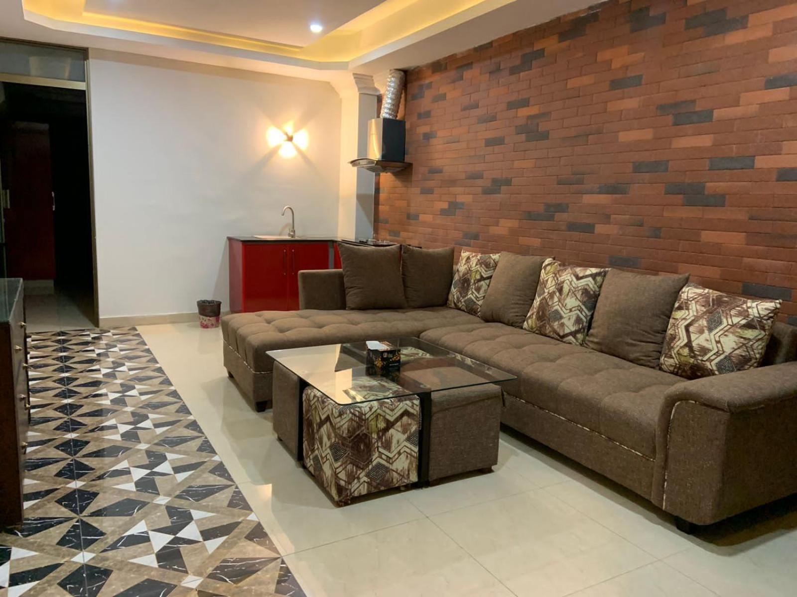 Royal Galaxy Hotel & Residence - Near Islamabad International Airport & Motorway Dış mekan fotoğraf