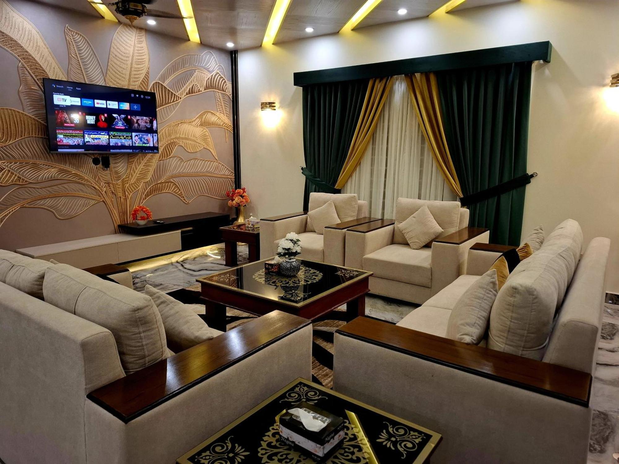 Royal Galaxy Hotel & Residence - Near Islamabad International Airport & Motorway Dış mekan fotoğraf