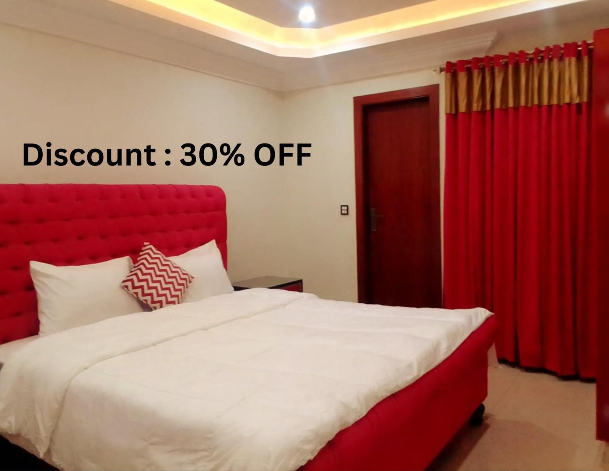 Royal Galaxy Hotel & Residence - Near Islamabad International Airport & Motorway Dış mekan fotoğraf